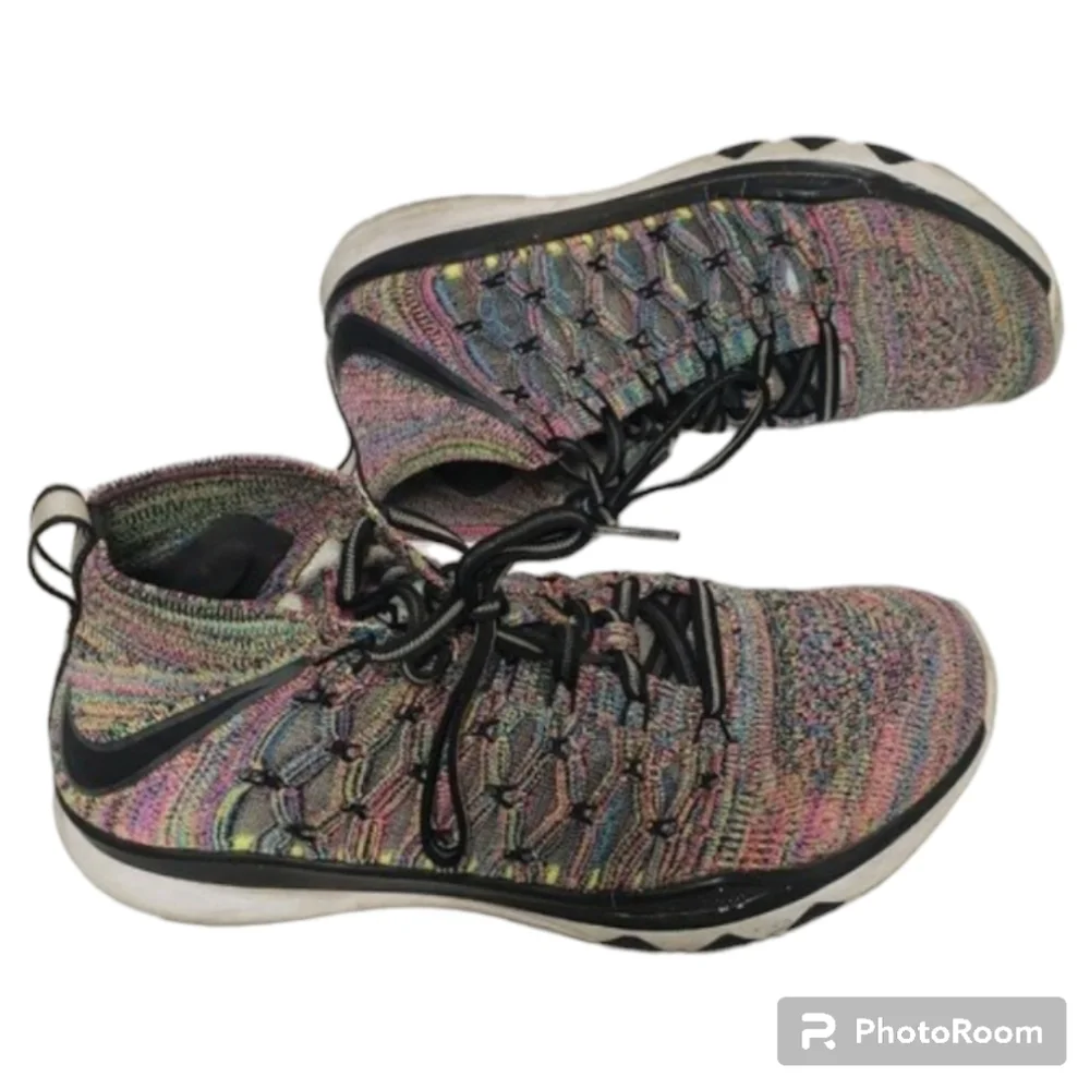 Nike Train sz 7 Ultrafast Flyknit Volt multi colors pink blue white Mens